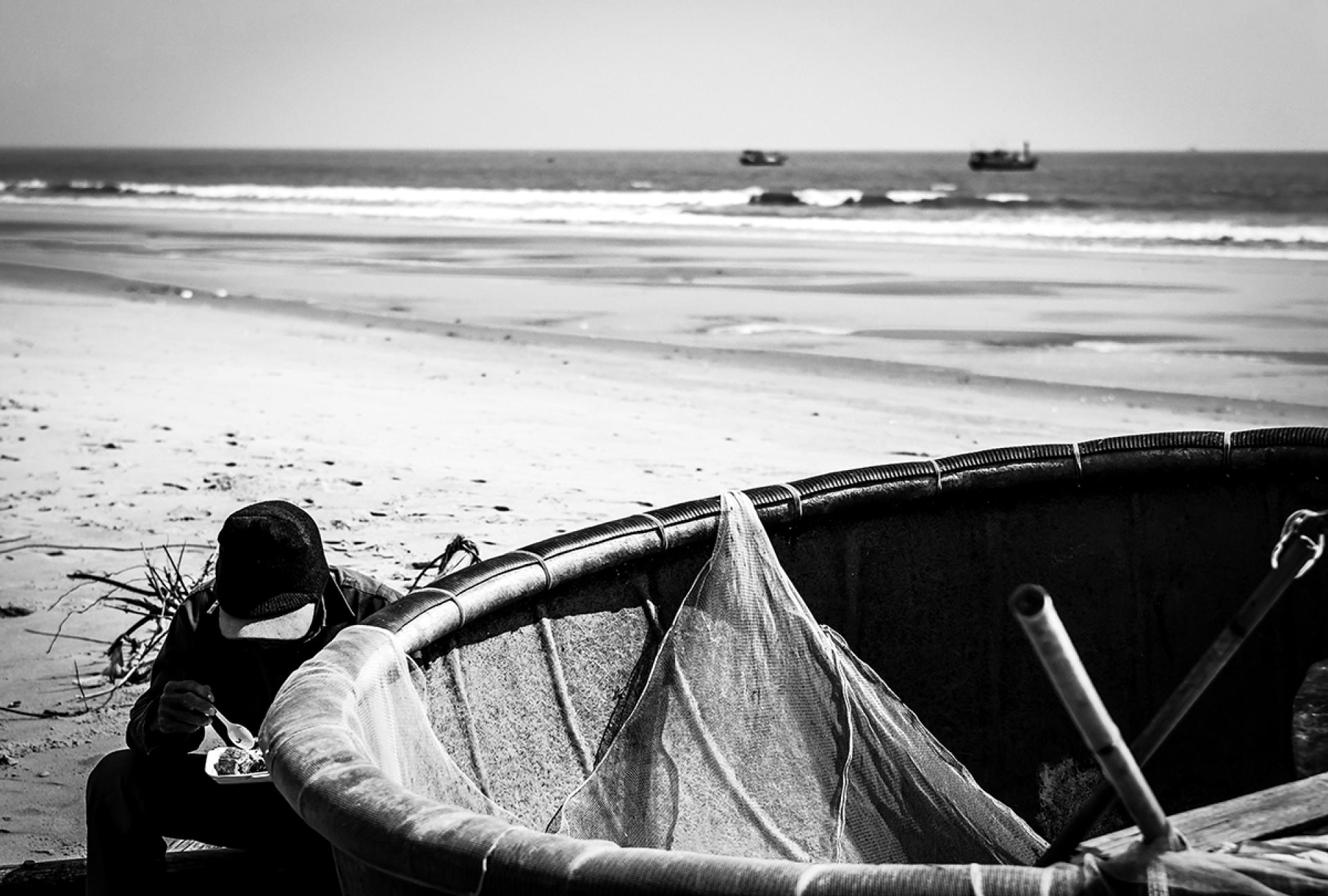 London Photography Awards Winner - Life by the sea