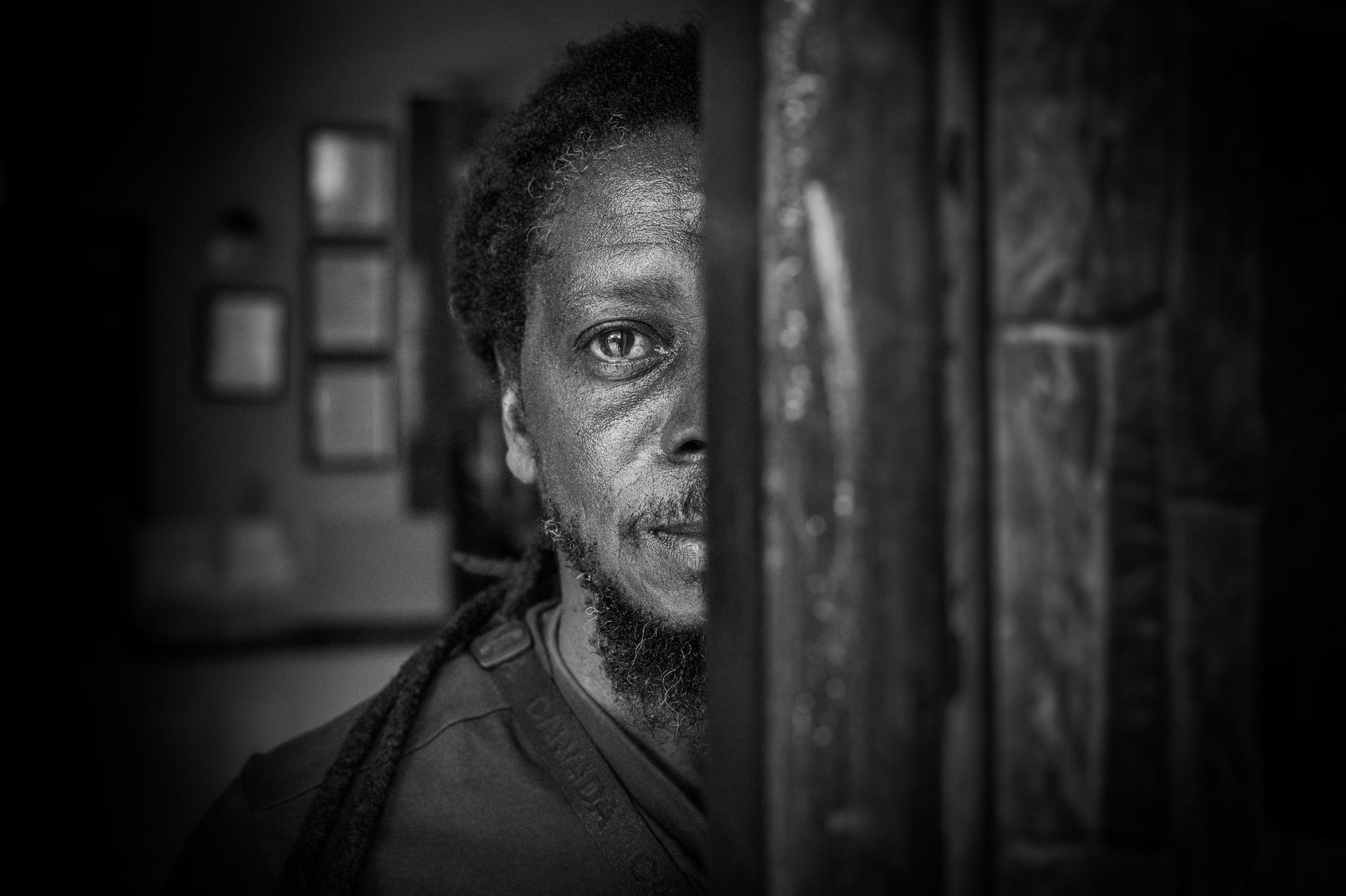 London Photography Awards Winner - Dancing on the edge