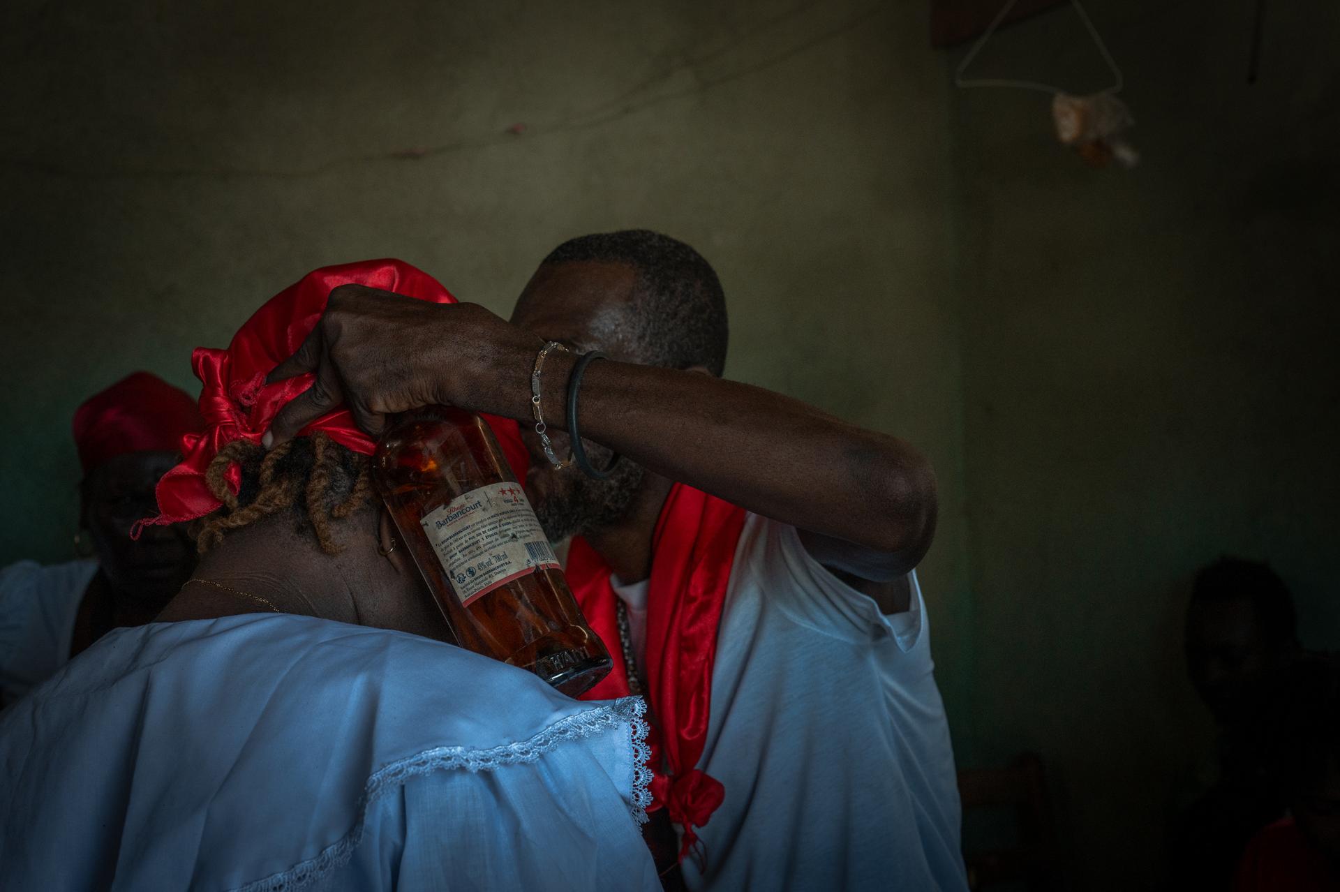 London Photography Awards Winner - State in trance