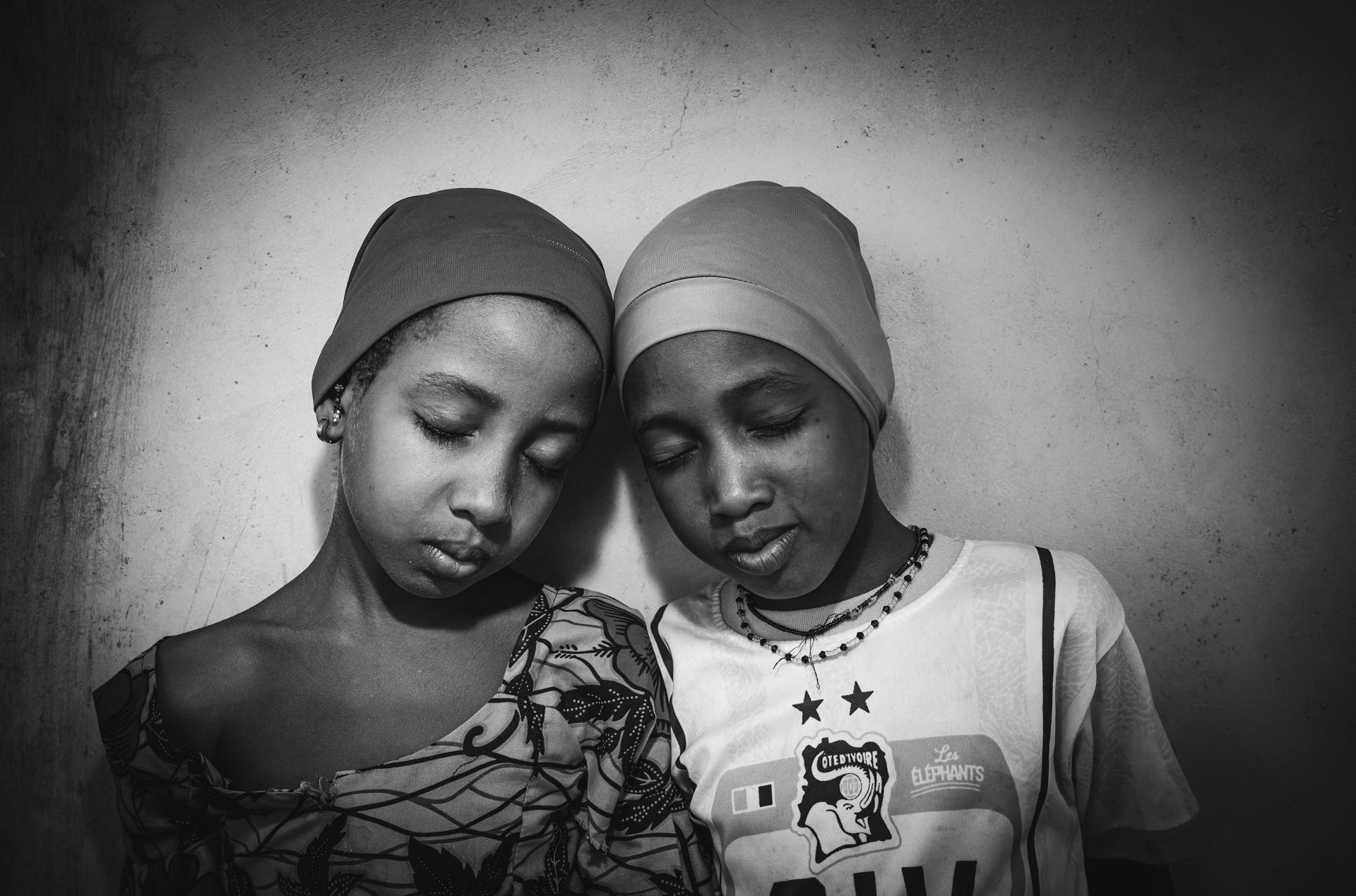 London Photography Awards Winner - Guardians of tradition: fulani women between generations