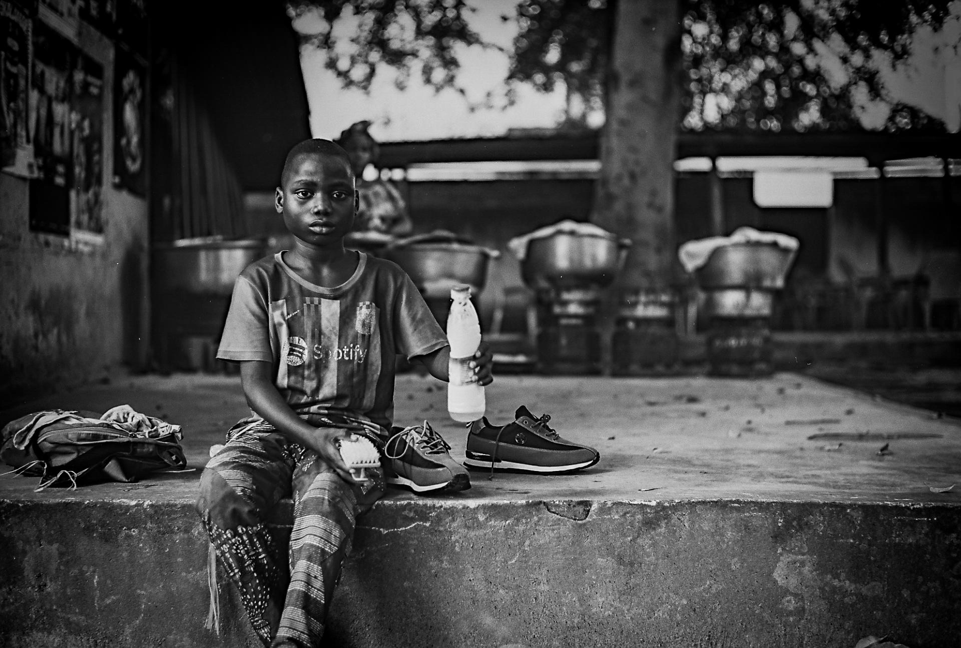 London Photography Awards Winner - The shoeshiner