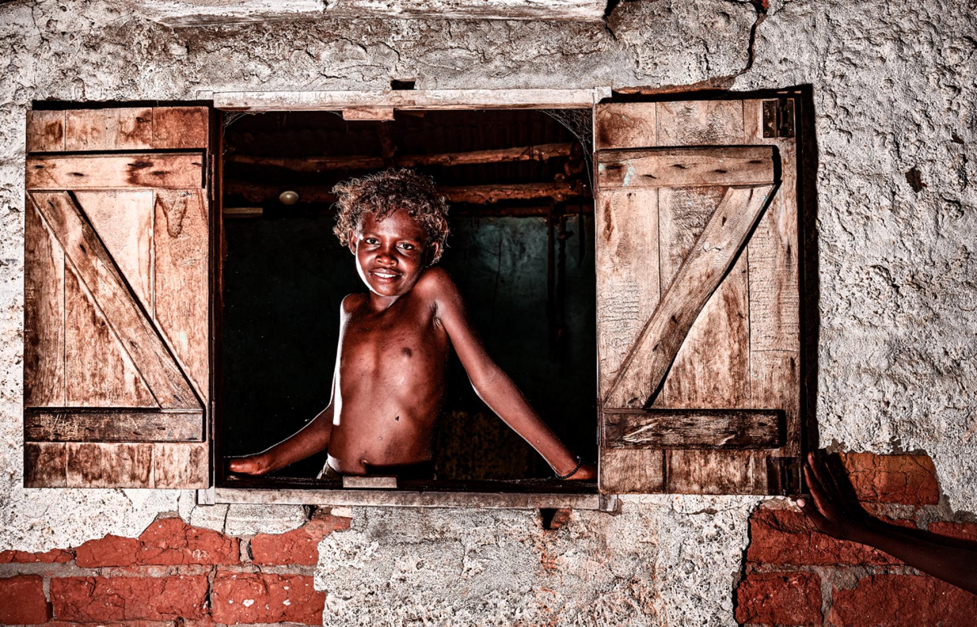 London Photography Awards Winner - Girl at Home