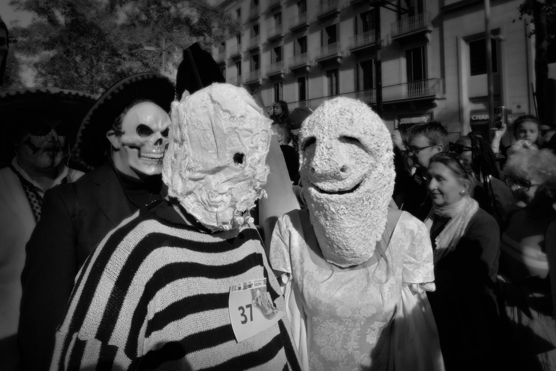 London Photography Awards Winner - The march of life and death