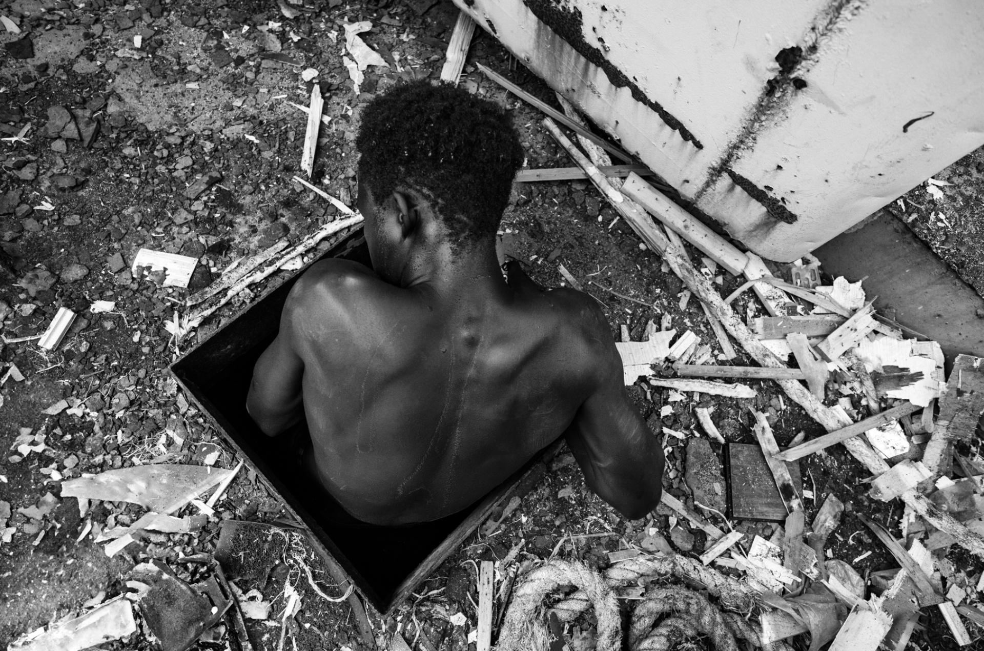 London Photography Awards Winner - Plato's Vessel
