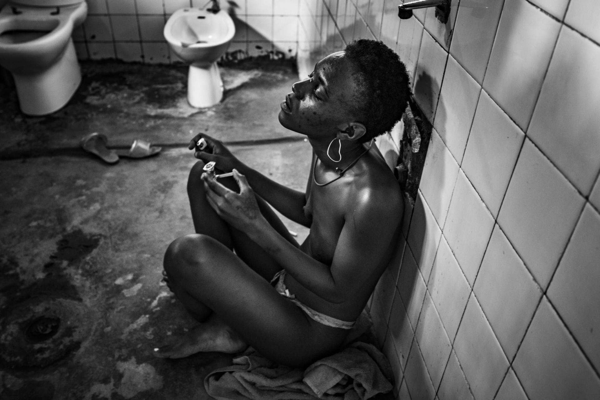London Photography Awards Winner - The True Story of Gina