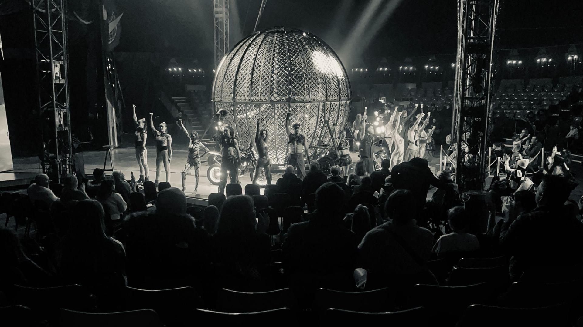 London Photography Awards Winner - “Thankyou For Watching Us Till The End”