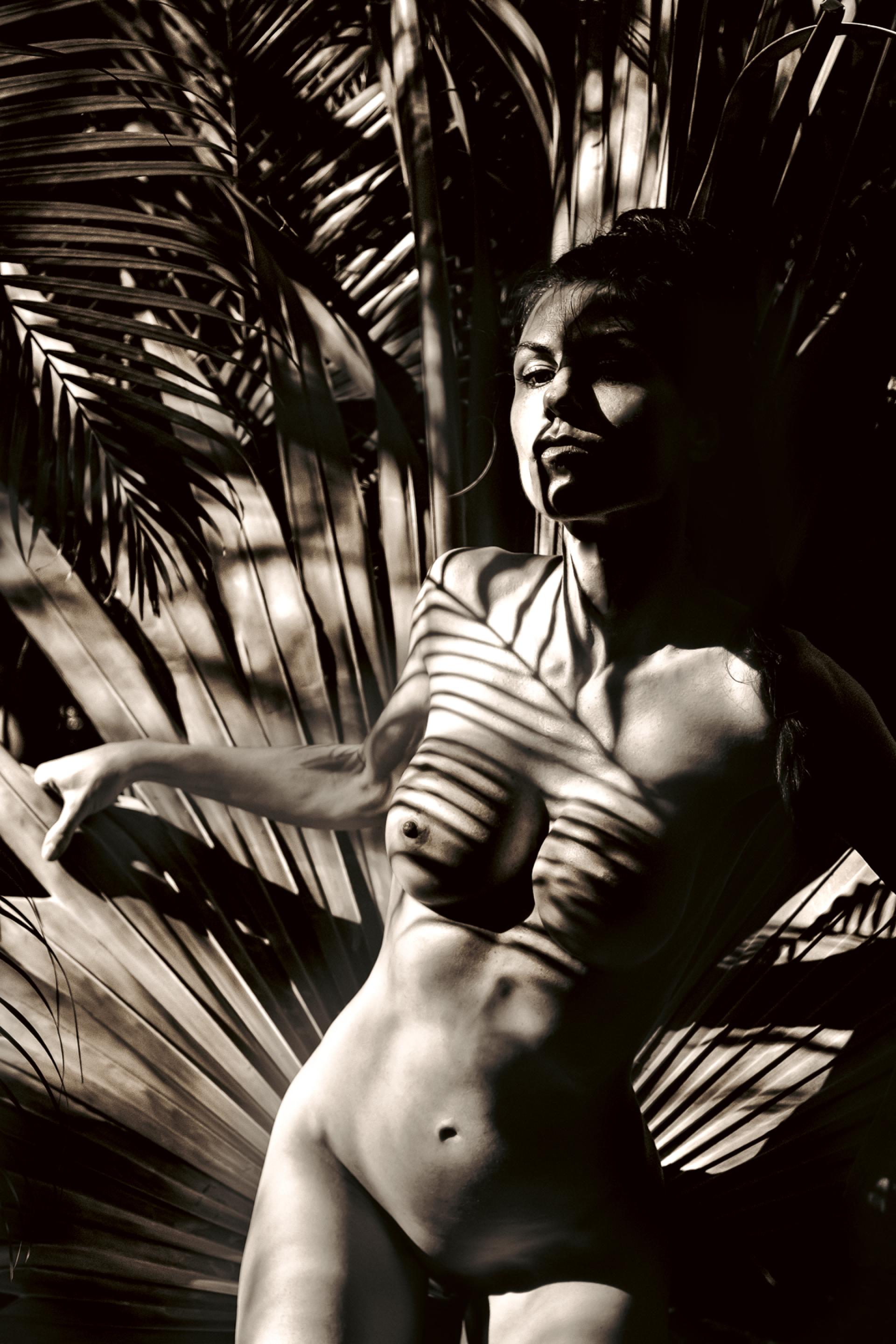 London Photography Awards Winner - The Headwoman