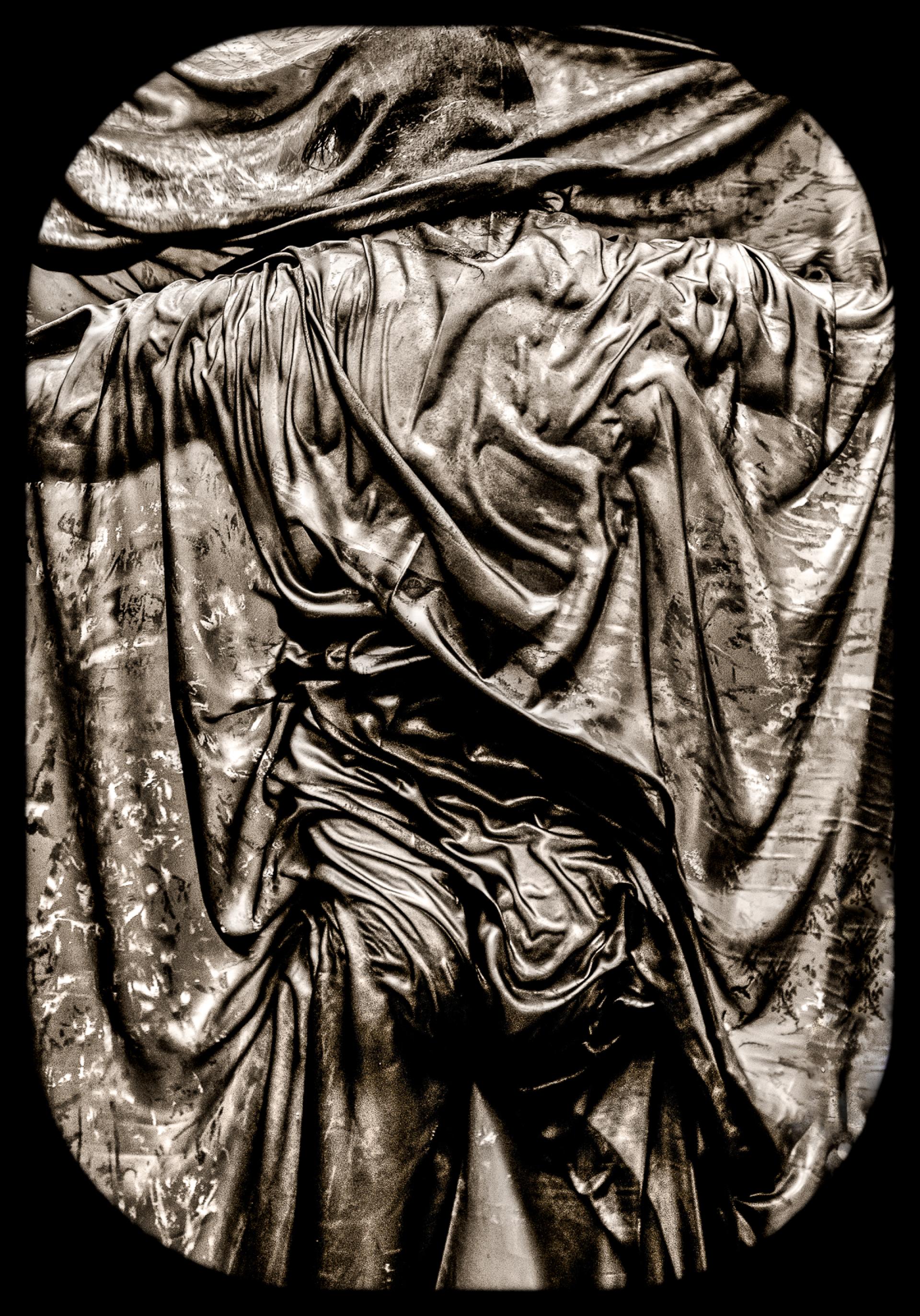 London Photography Awards Winner - Theater of Twisted Vanities