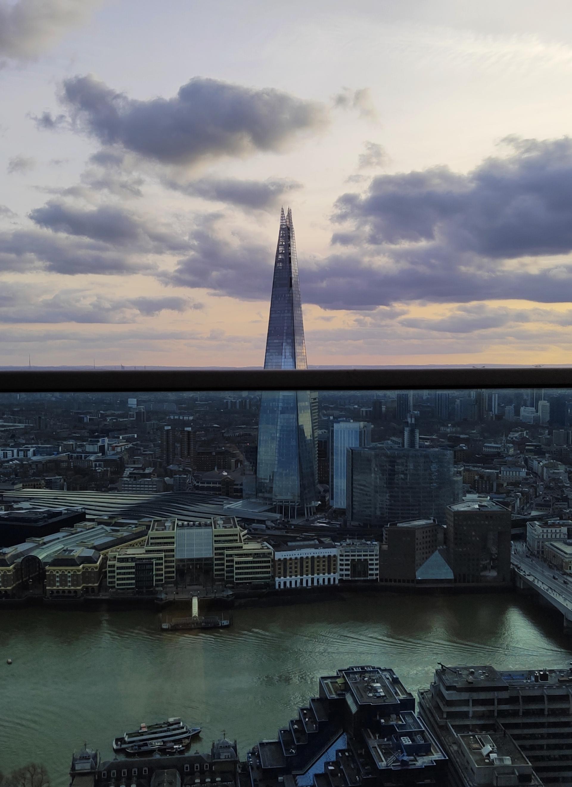 London Photography Awards Winner - Lines Toward the Sky
